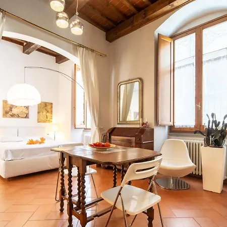 Uffizi Place By Mmega Apartment *